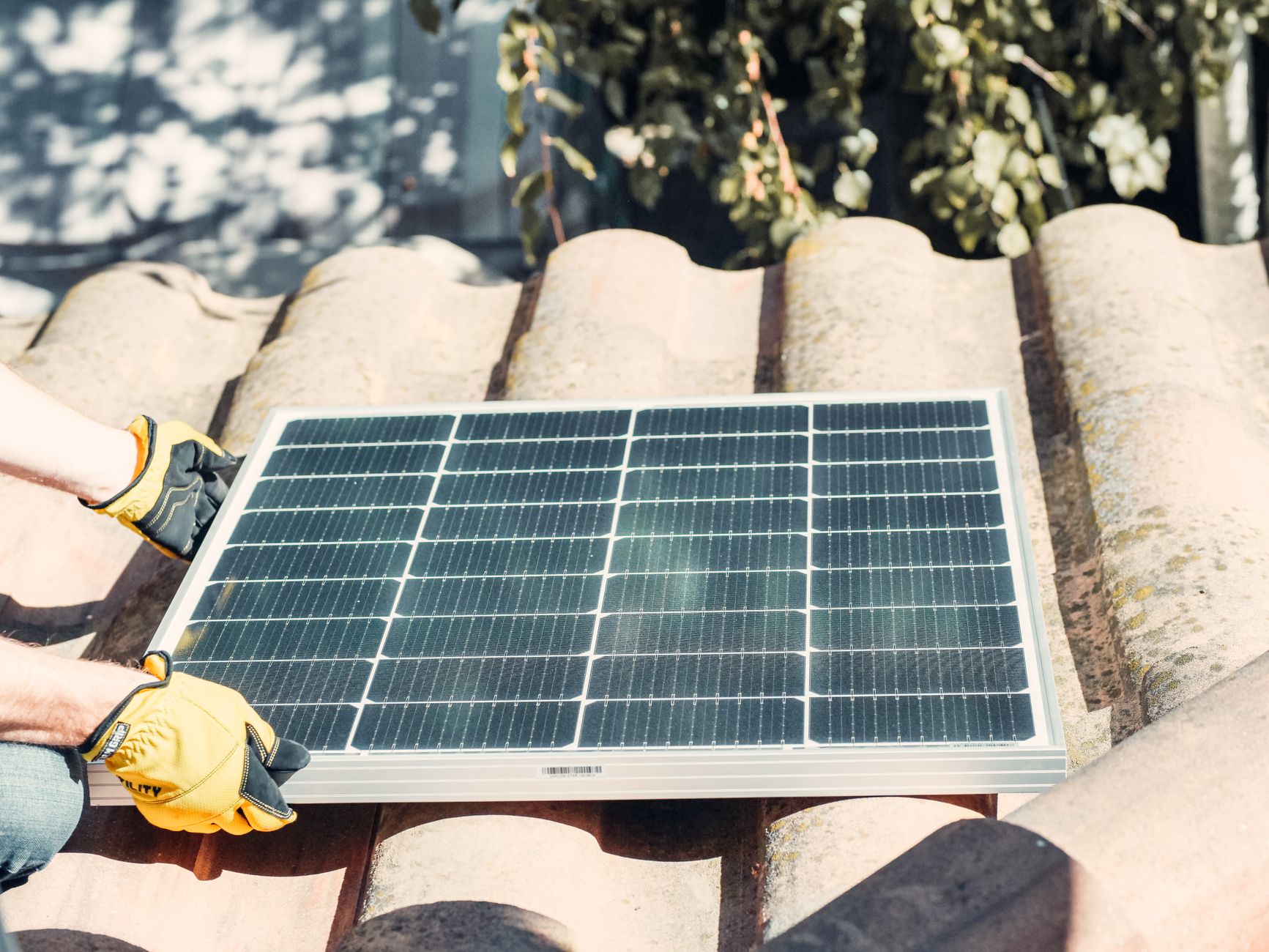 Installateur Panneaux Solaires équipe à Chelles